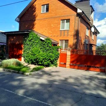 Оренда  окремої  2к.кв. в будинку.