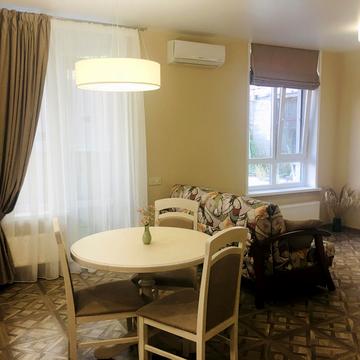 Глибочицька вул., 13