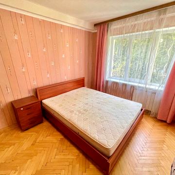 Юлії Здановської вул. (Ломоносова), 31/1