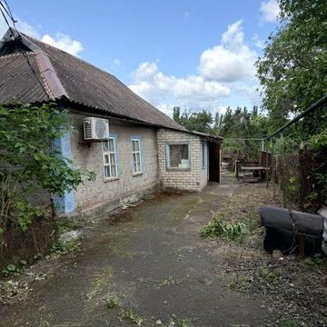 Дом с большим участком земли в р-н Артема Харцизька 102