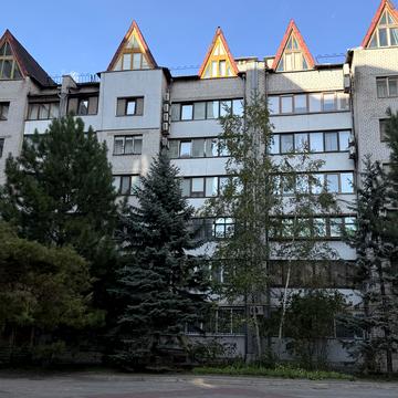 Святого Миколая вул. (Артема), 76