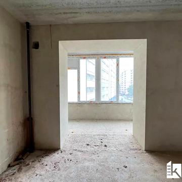 Українських Декабристів вул., 56