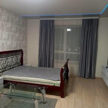 Домбровського вул., 75