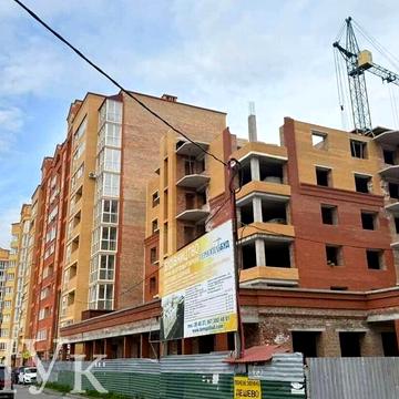 3 кімнатна квартира в цегляному будинку