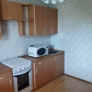 Продаж 2 кімнатної квартири вул Шатіла