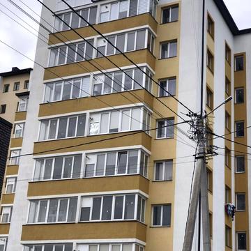 Лятишевського, 28