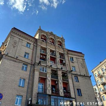 Хрешатик , Майдан Незалежності, центр , Софіївська, 1