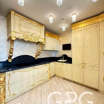 None 190000.0 USD