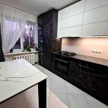 Продаж 3-кім кв, б. Шевченка- Чорновола, 4/9/Ц