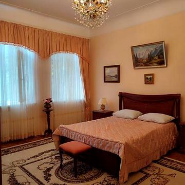 Оренда 2 к кв,87 м,Печерськ, Богомольця Академіка, 7/14,Хрещатик,Центр