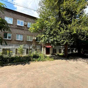 Камянська вул., 25