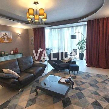 Продаж 4к квартири з ремонтом і меблями Дмитрівська 56Б Шевченківський