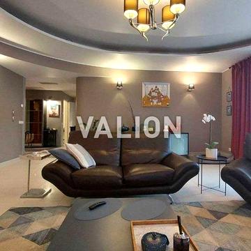 Продаж 4к квартири з ремонтом і меблями Дмитрівська 56Б Шевченківський