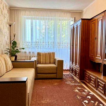 (5) Продаж 2к квартири на вул.А.Первозваного 9081
