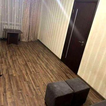 Здам 2-кімнатну квартиру на пр. Богдана Хмельницького 45
