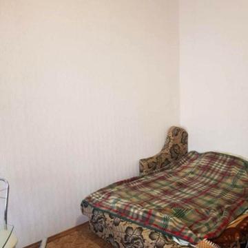 Ніжинська вул., 66