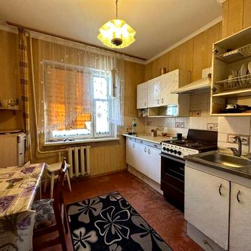 Продам 3-комн квартиру на ул. Ильфа и Петрова (2-795-994)