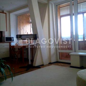 Продаж 2-к квартири вул. Володимирська, 73 м.Золоті вотота, Театральна