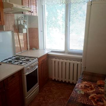 Сдам 2х кв Добровольского 150.
