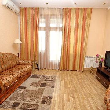 Оренда 2 кімнатної квартири Хрещатик