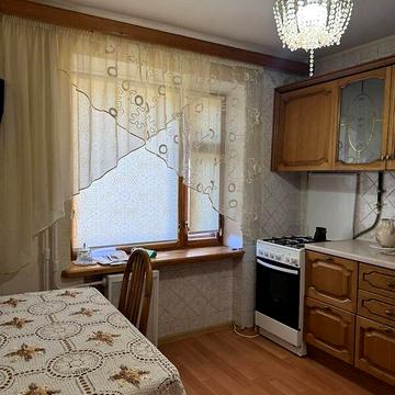 Продаж 4к Квартира Ламаний (Ломаний) провулок