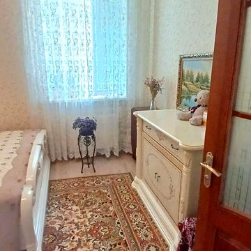 Вокзальна вул., 12