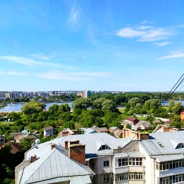 3-х кім. квартира з кладовкою над квартирою4х6м, м. Хмельницький, вул