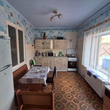 Продам дом в районе СРЗ, 2комнаты,коридор,кухня большая, санузел.