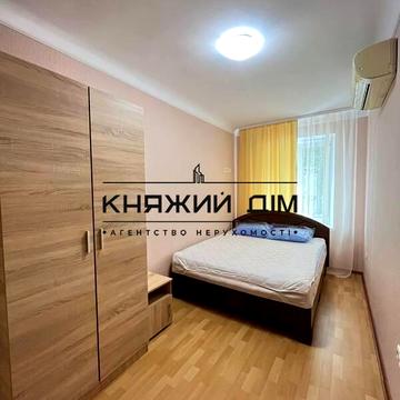Костя Гордієнка пров., 8