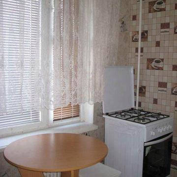 Сдам 1 к кв Правый берег ул.Кремлевская (Синенко) д.79 А (С 21.08)
