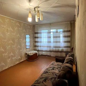 3 кімн. 173 квартал Єдуарда Фукса середина будинку.