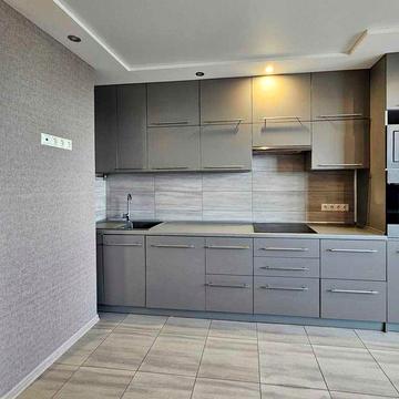 Продаж сучасної квартири 48 м.кв. з ремонтом, меблями. М Васильківська ЖК Амурський