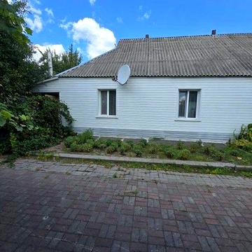 Продаж будинку с.Лука .зручності в будинку
