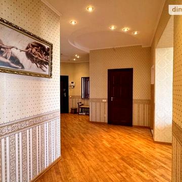 Продаж 3к Квартира Петлюри Симона вулиця