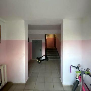 Продаж 3к Квартира Захисників України (1 Травня) вулиця