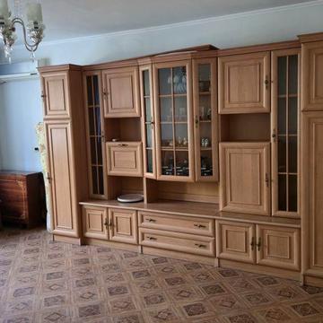 Сдаю квартиру 3х комнатную на пл.Победы, 2/5, 63кв.м.