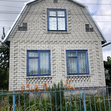 Двухэтажная дача в Щербаках