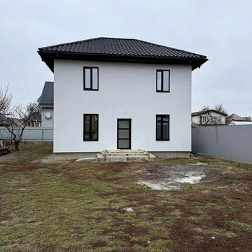 Здається в оренду новий з якісним ремонтом будинок в центрі Борисполя