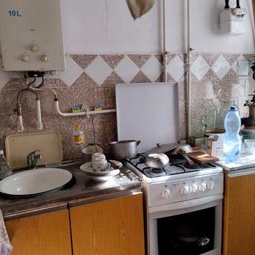 Продам 2х кімнатну
