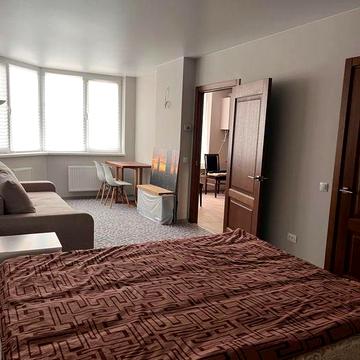 Продаж 1 кімнатної квартири з меблями та технікою