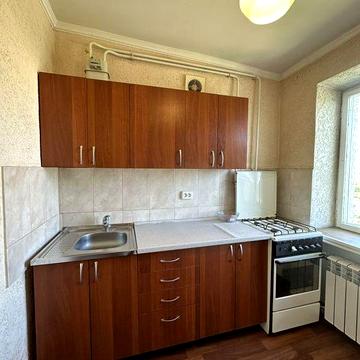 Здається 1 кімнатна квартира, р-н Осташівка
