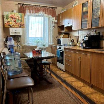 Продаж 4х кімнатної квартири з автономним опаленням