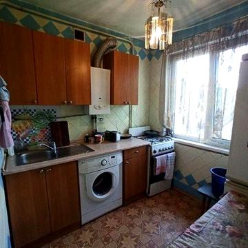 Продаж трикімнатної квартири на Польовій