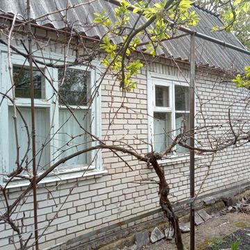 Дача 2 эт из белого силикатного кирпича, огороженный сад 12 соток