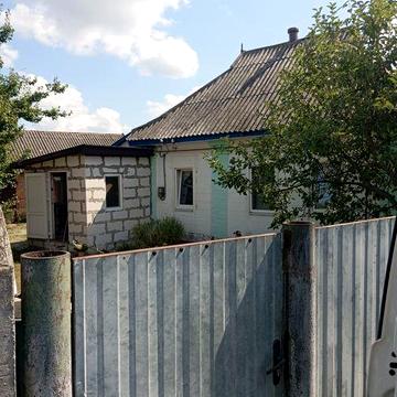 Будинок з усіма зручностями і великим огородом