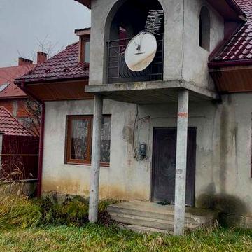 Продам 2-х поверховий будинок в м-р Підлипники (Ужгород)