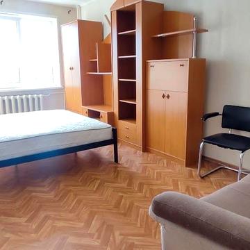 Володимира Івасюка просп. (Героїв Сталінграду), 39-Б
