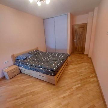 Вишгородська вул., 45г