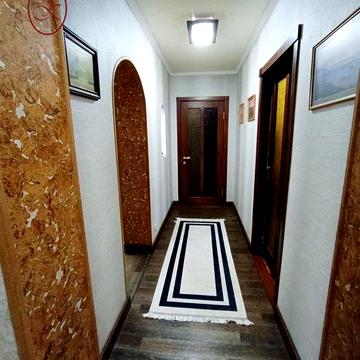 Продається простора  4 кімнатна квартира з сучасним ремонтом