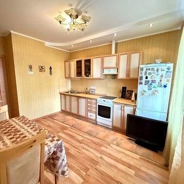 вул . Вишняківська 5в , Харківська - Позняки , двокімнатна квартира
